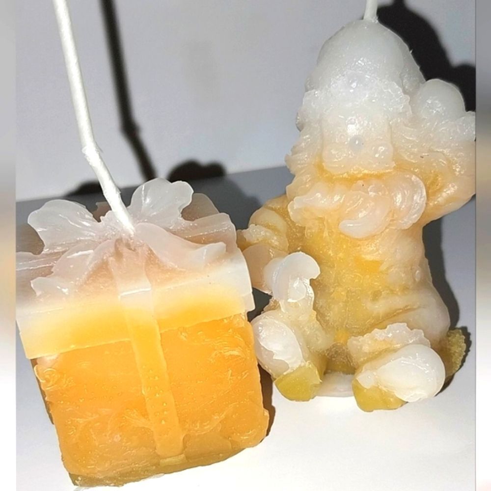Hand crafted 2 piece holiday Santa's present candle set